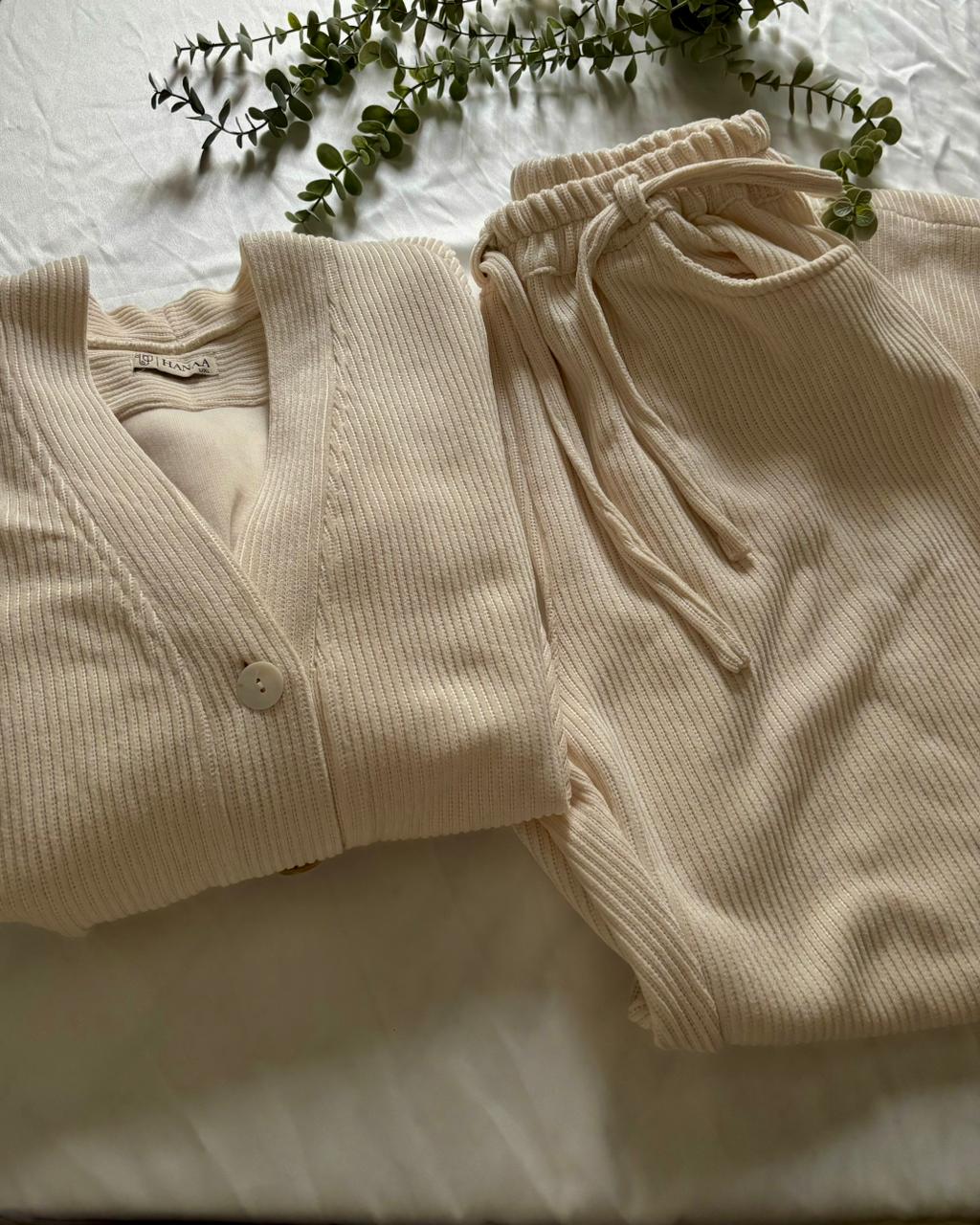 Beige Velvet Set